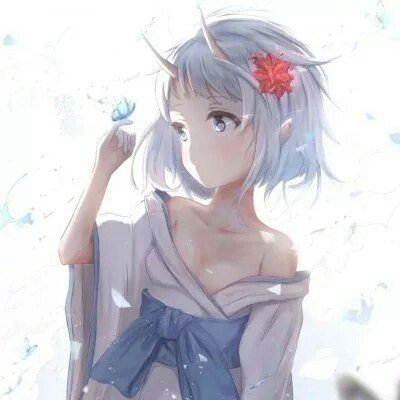 穿厂服男子买彩票中6715万